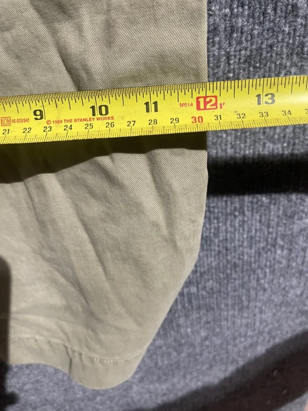Banana Republic Martin Pants Mens 33x34 Beige Chino Flat Front Straight Leg